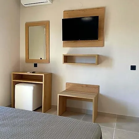 酒店 Grekas 斯科提纳